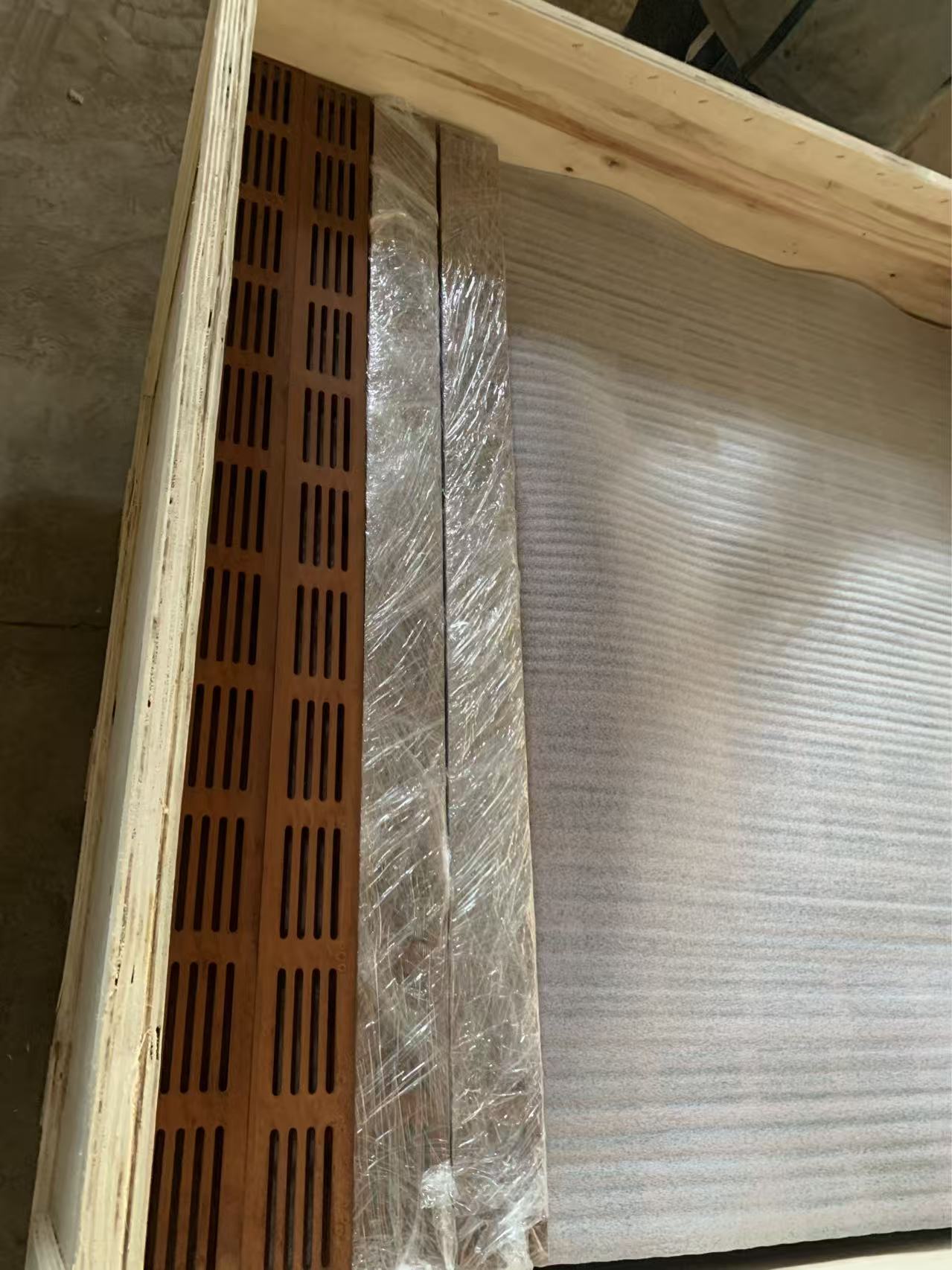 Packaging Of Slot Corten Steel Trench Grates Packaging Of Slot Corten Steel Trench Grates